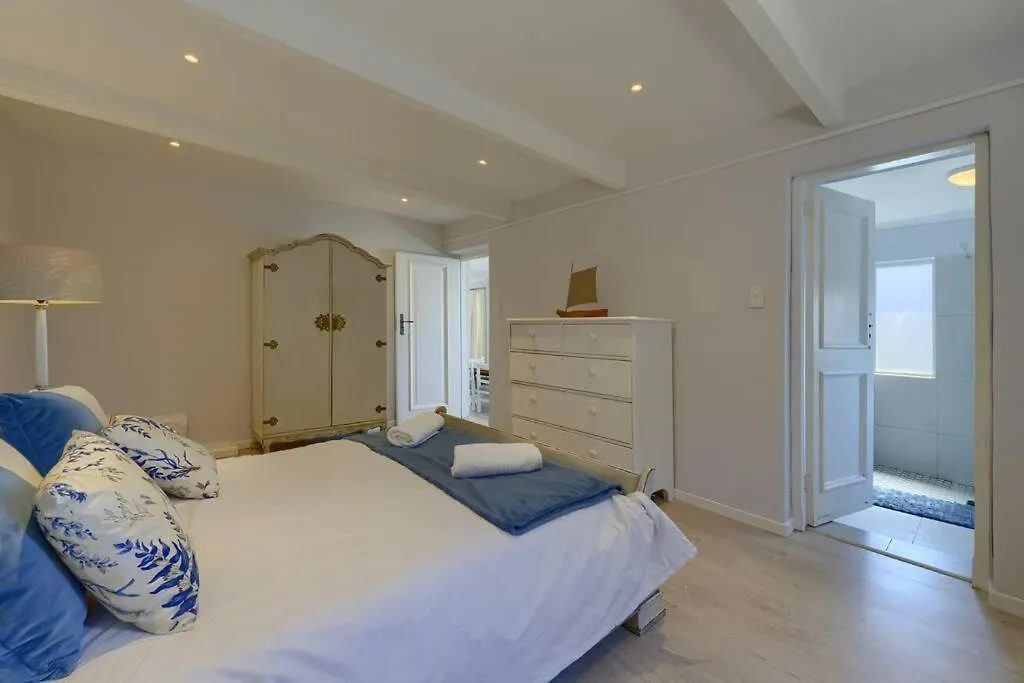 Room With A View For Two In Sunny Cove Cape Town 0*,  South Africa